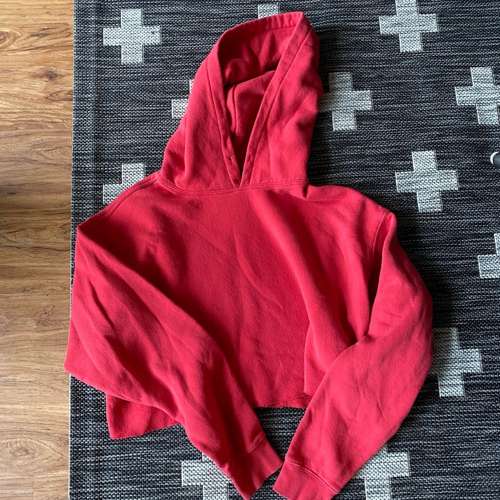 Red cropped hoodie